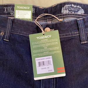 Toad & Co Men’s Jeans. Drover Dark Denim model